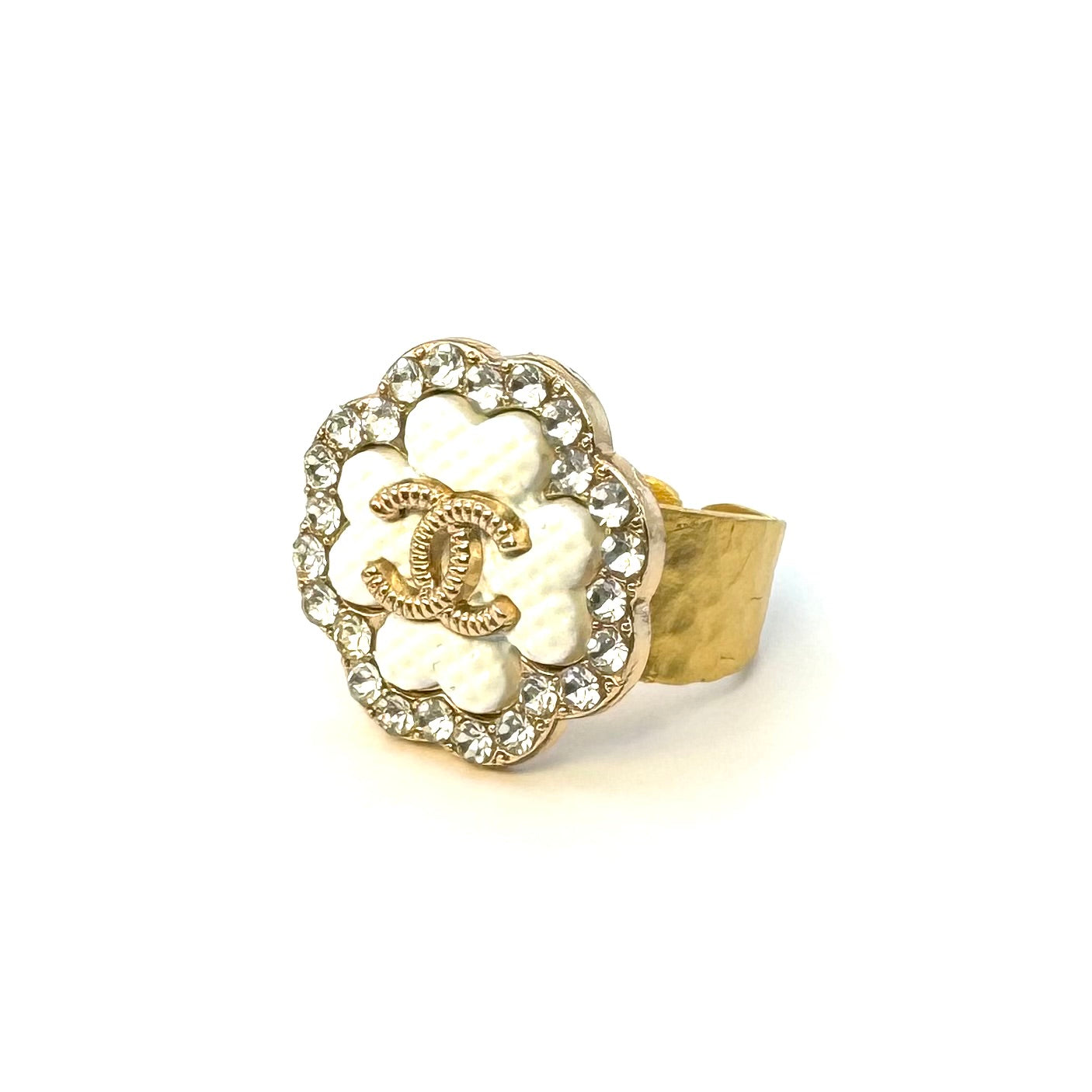 Sparkle White Clover Button Ring