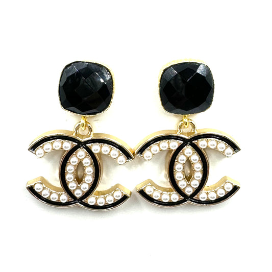 Black Pearly Earrings