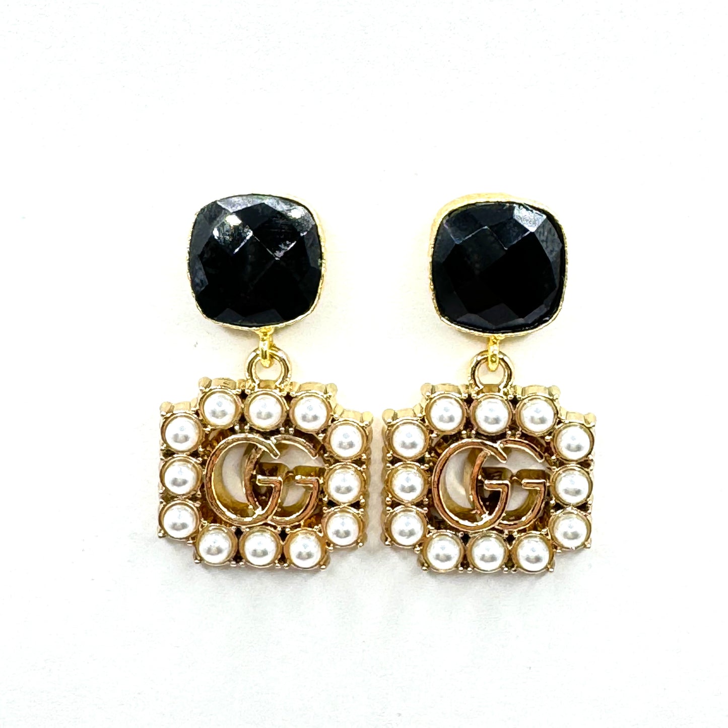 Black & Pearly Luxe Earrings