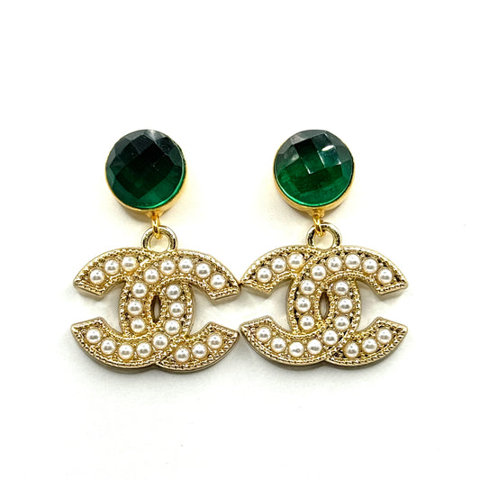 Pearly & Emerald Green Earrings