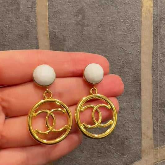 Circle Luxe White Agate Earrings